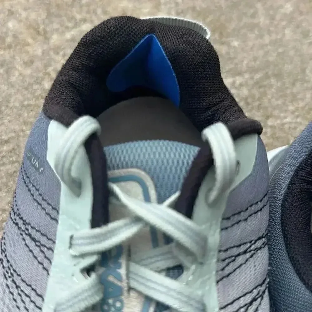 Hoka One One Clifton 6